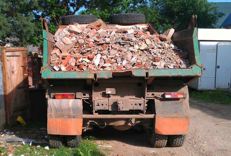 Вывоз строительного мусора с грузчиками по Ытыку-Кюели